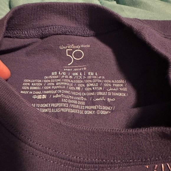 Rare Walt Disney World 50th Anniversary Cast Member Spirit Jersey Adult L - Picture 6 of 6